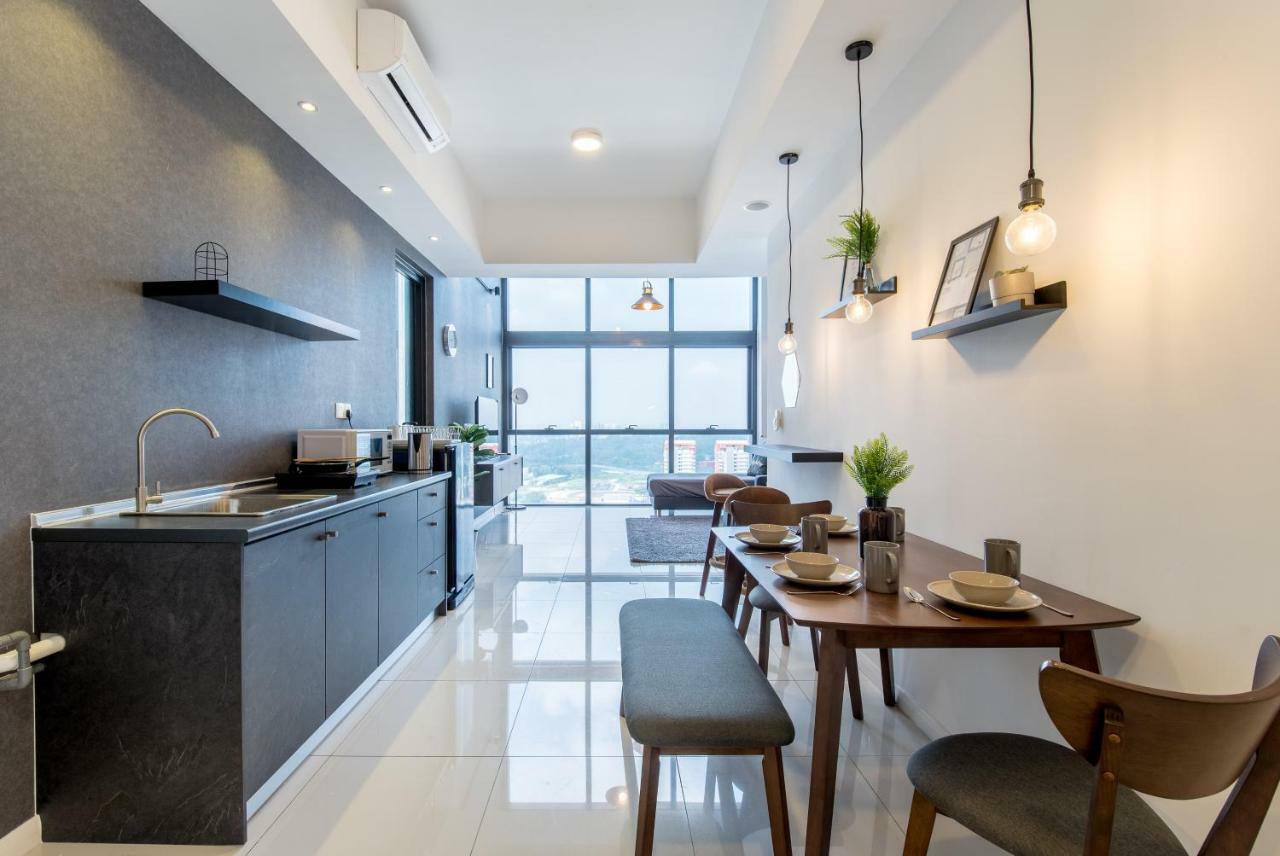 Promo!Emerald Green Stylist Duplex 8Min To Sunway Petaling Jaya Exterior photo